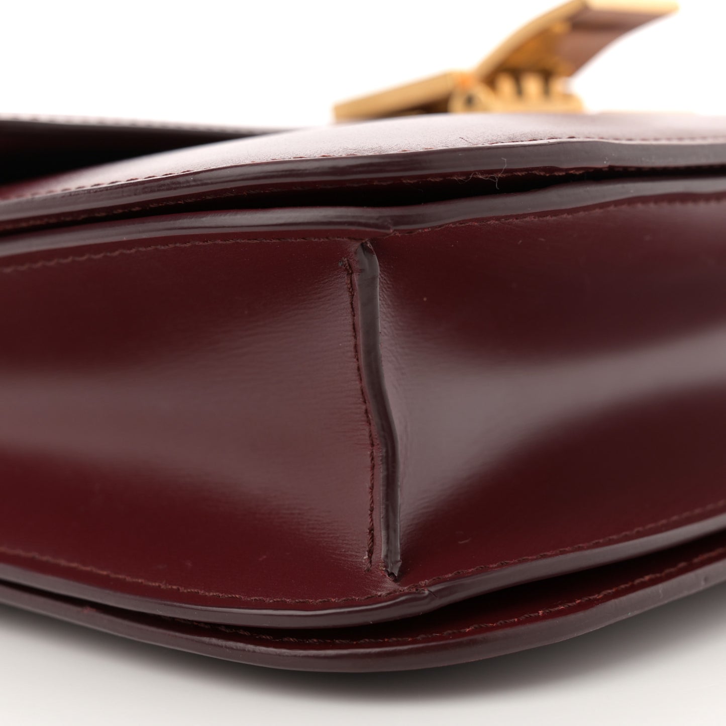 Box Calfskin Medium Classic Box Flap Bag Burgundy