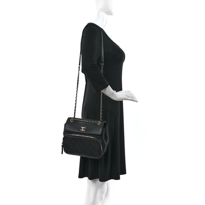Chanel Caviar Quilted Business Affinity Messenger Flap Black 2 of 9