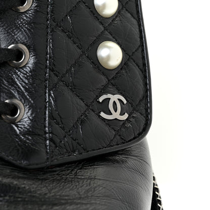 Chanel Crackled Calfskin Velvet Pearl Combat Short Boots 39 Black 17 of 19