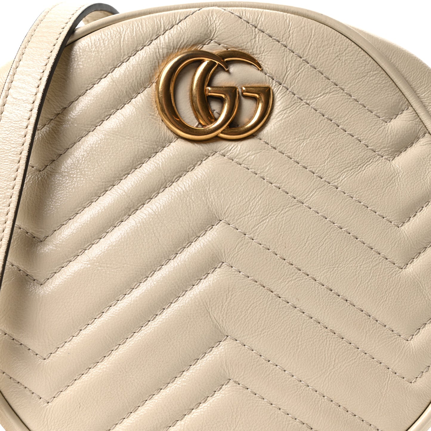 Calfskin Matelasse Mini GG Marmont Round Shoulder Bag White