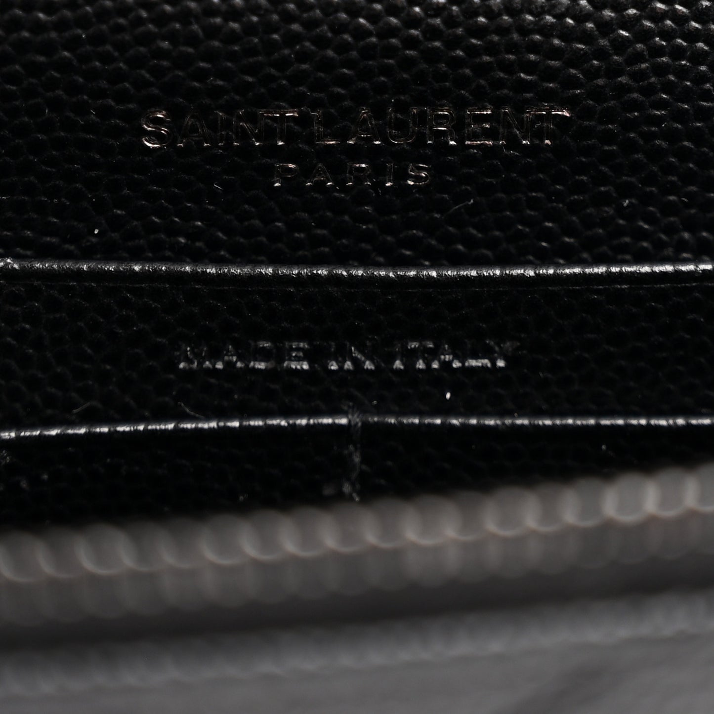 Grain De Poudre Matelasse Chevron Monogram Monochrome Envelope Chain Wallet Black