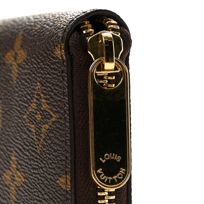 Louis Vuitton Monogram Zippy Wallet 9 of 10