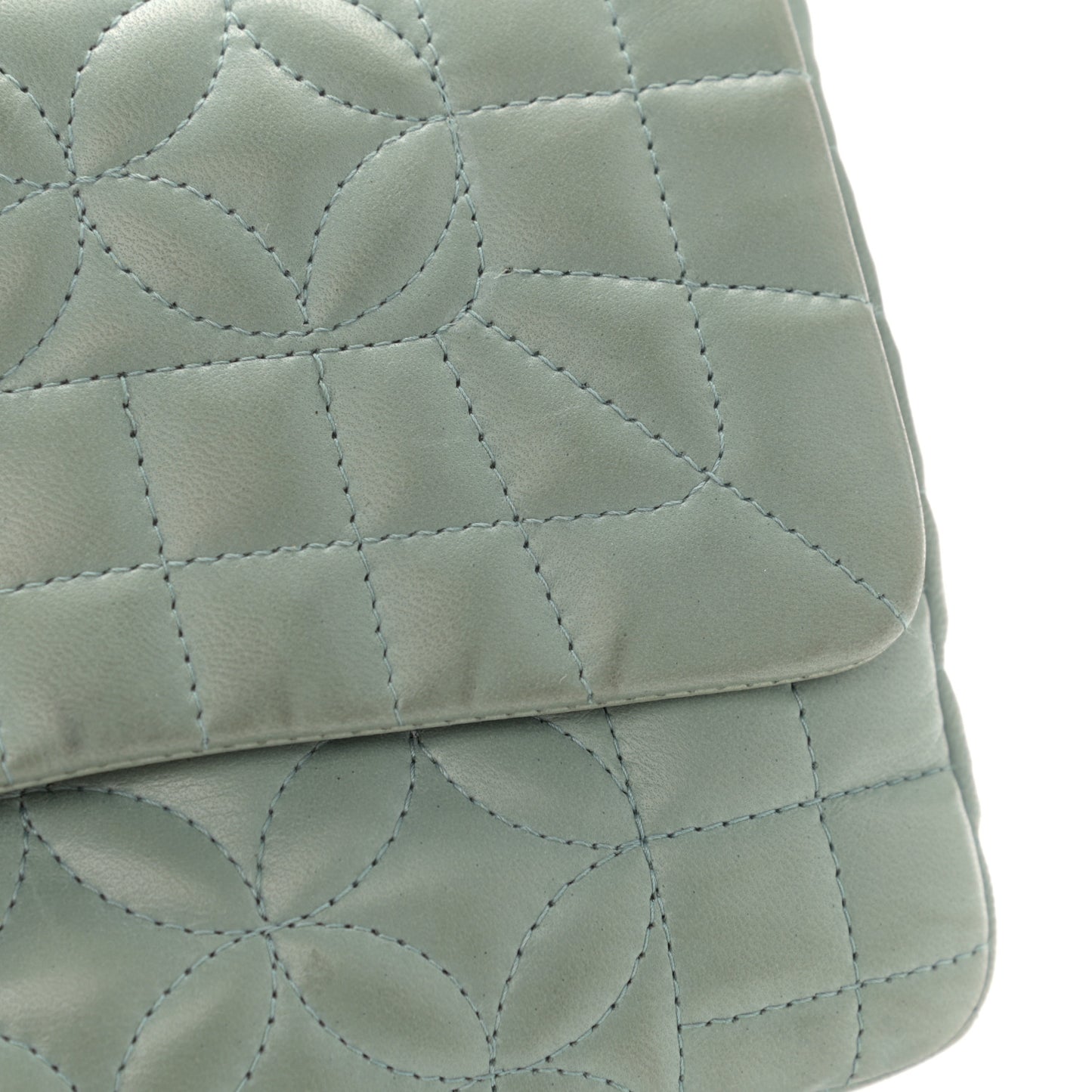 Lambskin Quilted Lady Graphic Flap Green