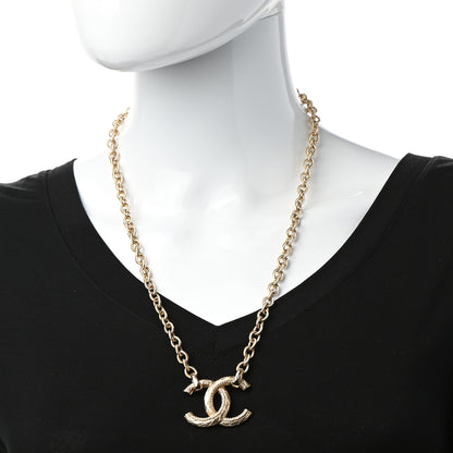 Chanel Metal Quilted CC Necklace Gold 2 of 6