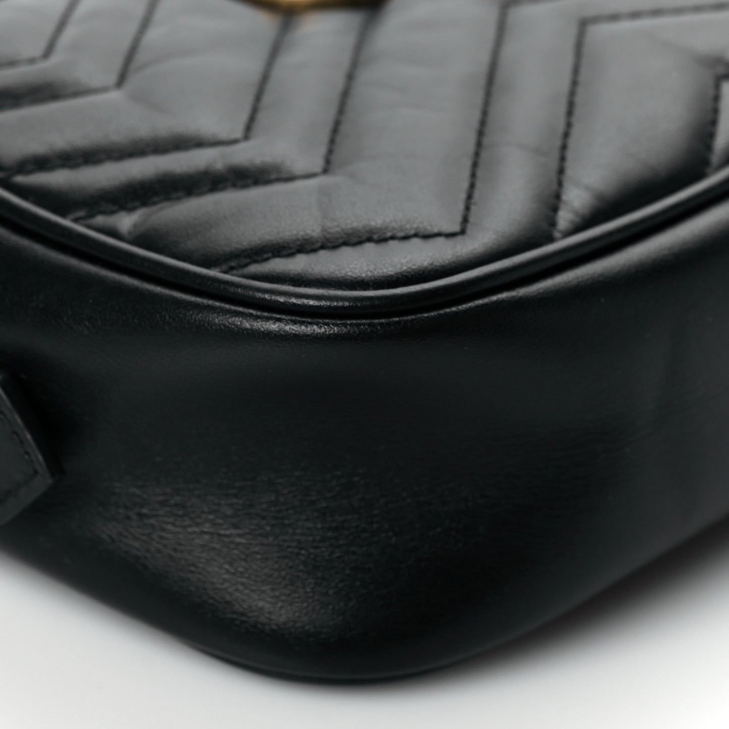 Calfskin Matelasse Mini GG Marmont Chain Shoulder Bag Black