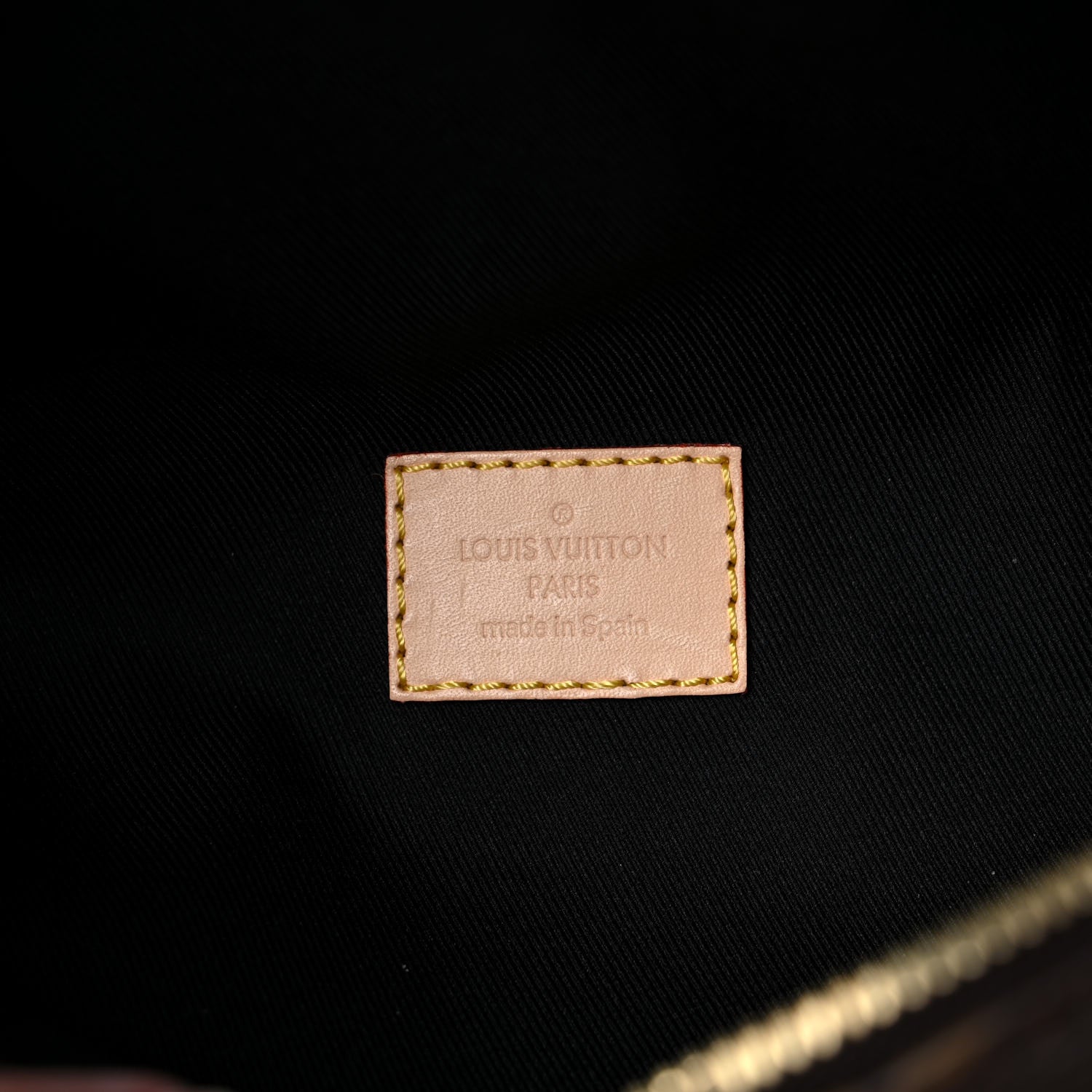 Louis Vuitton Monogram Bumbag 6 of 10