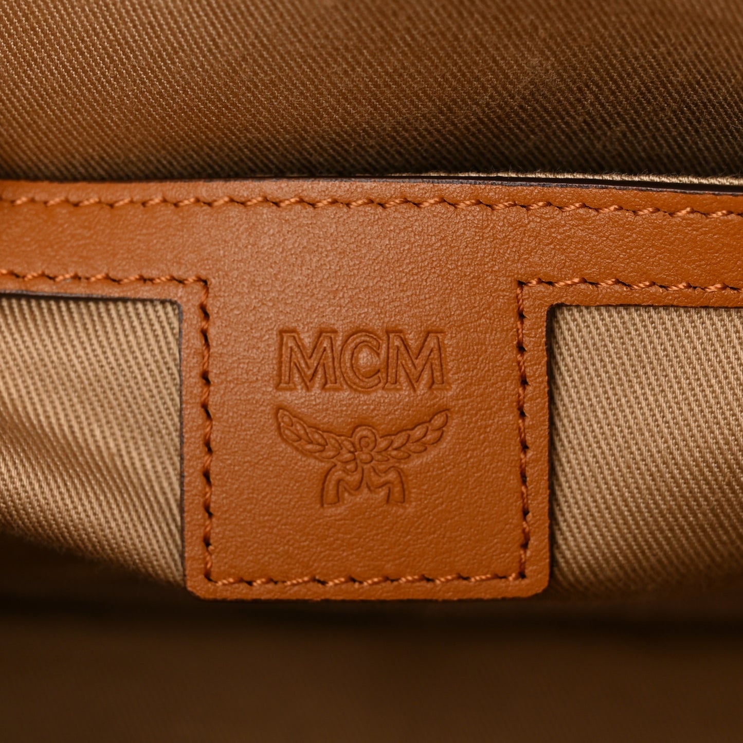 Visetos Klassik Crossbody Bag Cognac