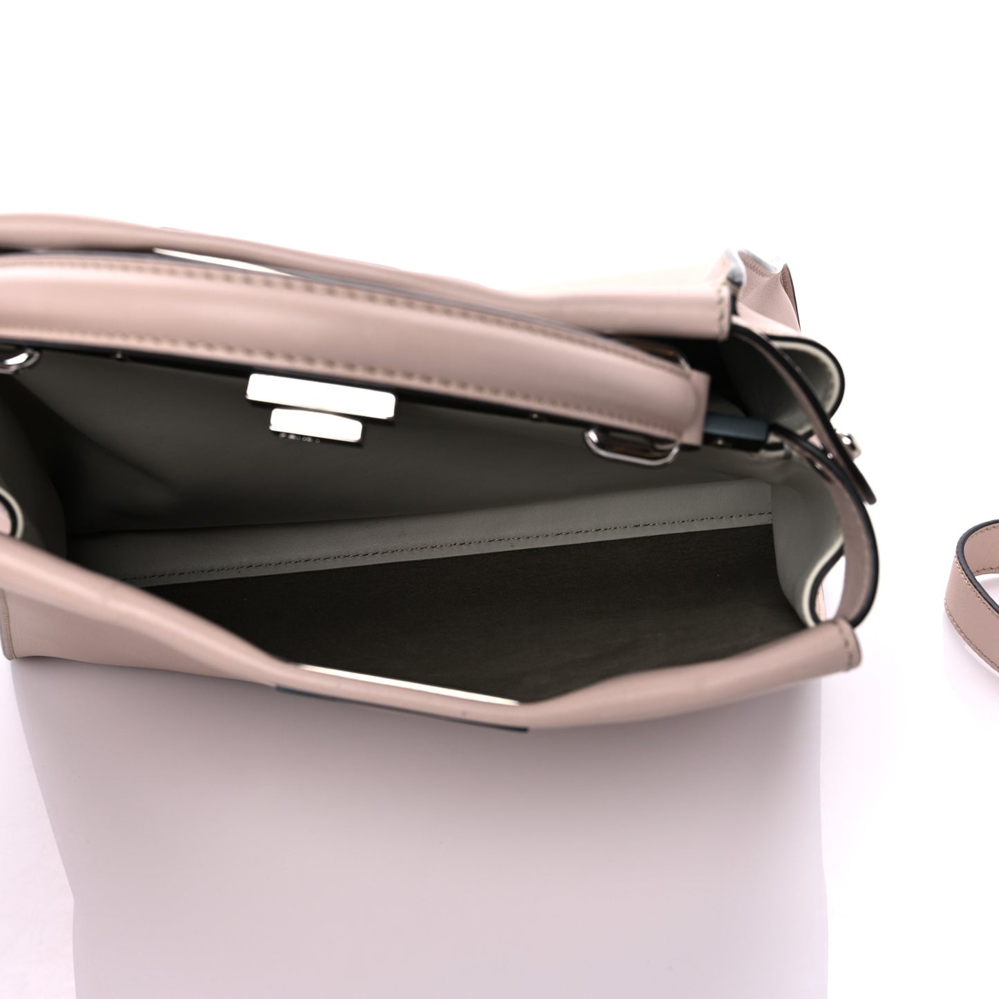 Vitello Seta Shiny Nappa Medium Peekaboo Iconic Satchel Soap Opale