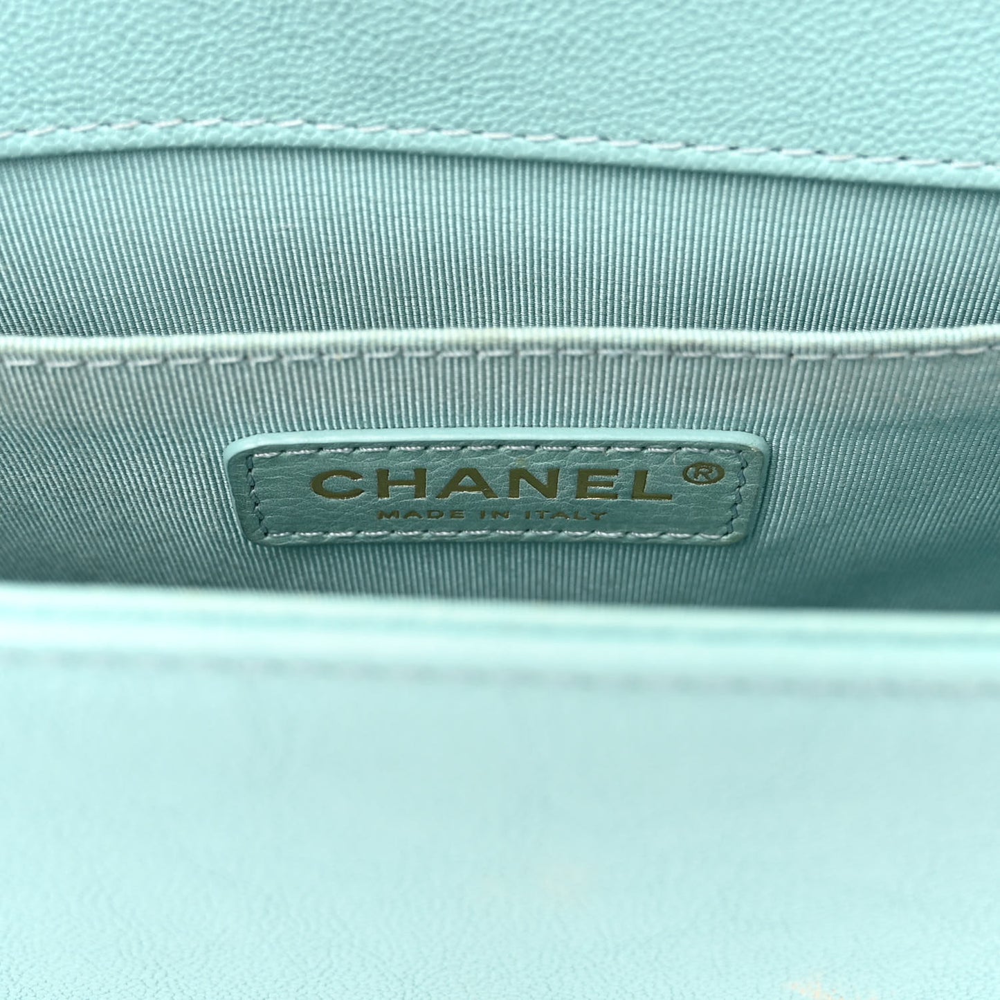 Caviar Quilted Medium Boy Flap Light Blue