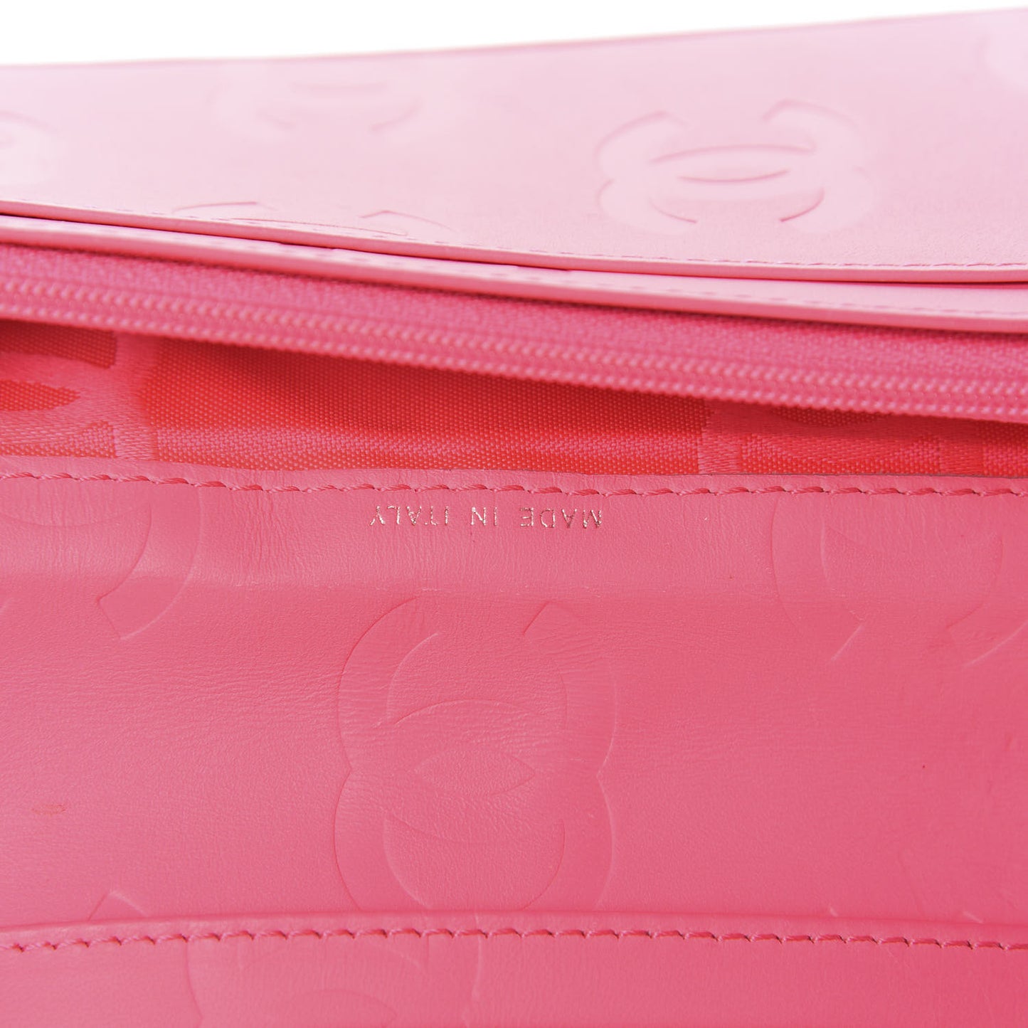 Calfskin Quilted Cambon Yen Wallet Black