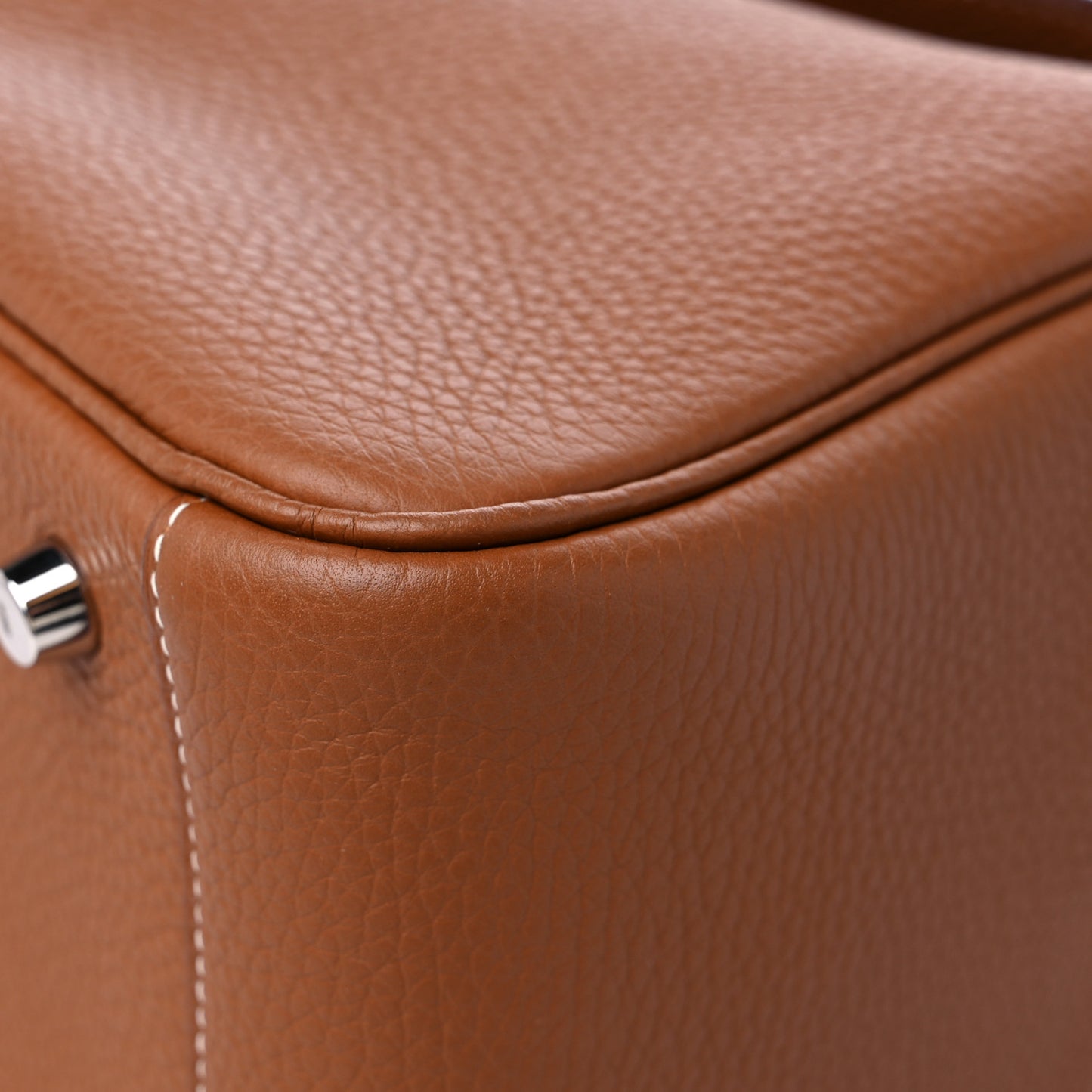 Taurillon Clemence Lindy 26 Gold