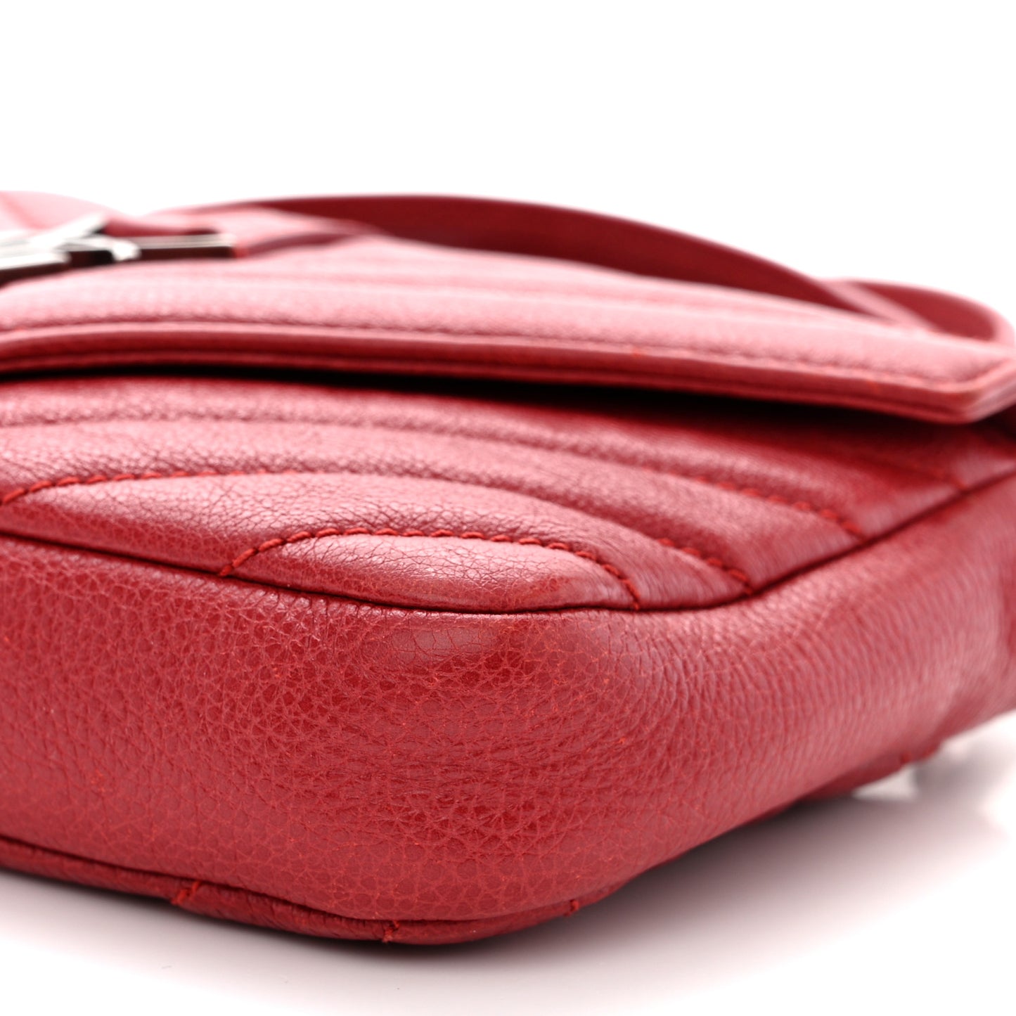 SAINT LAURENT Sheepskin Matelasse Chevron Monogram College Chain Wallet New Red