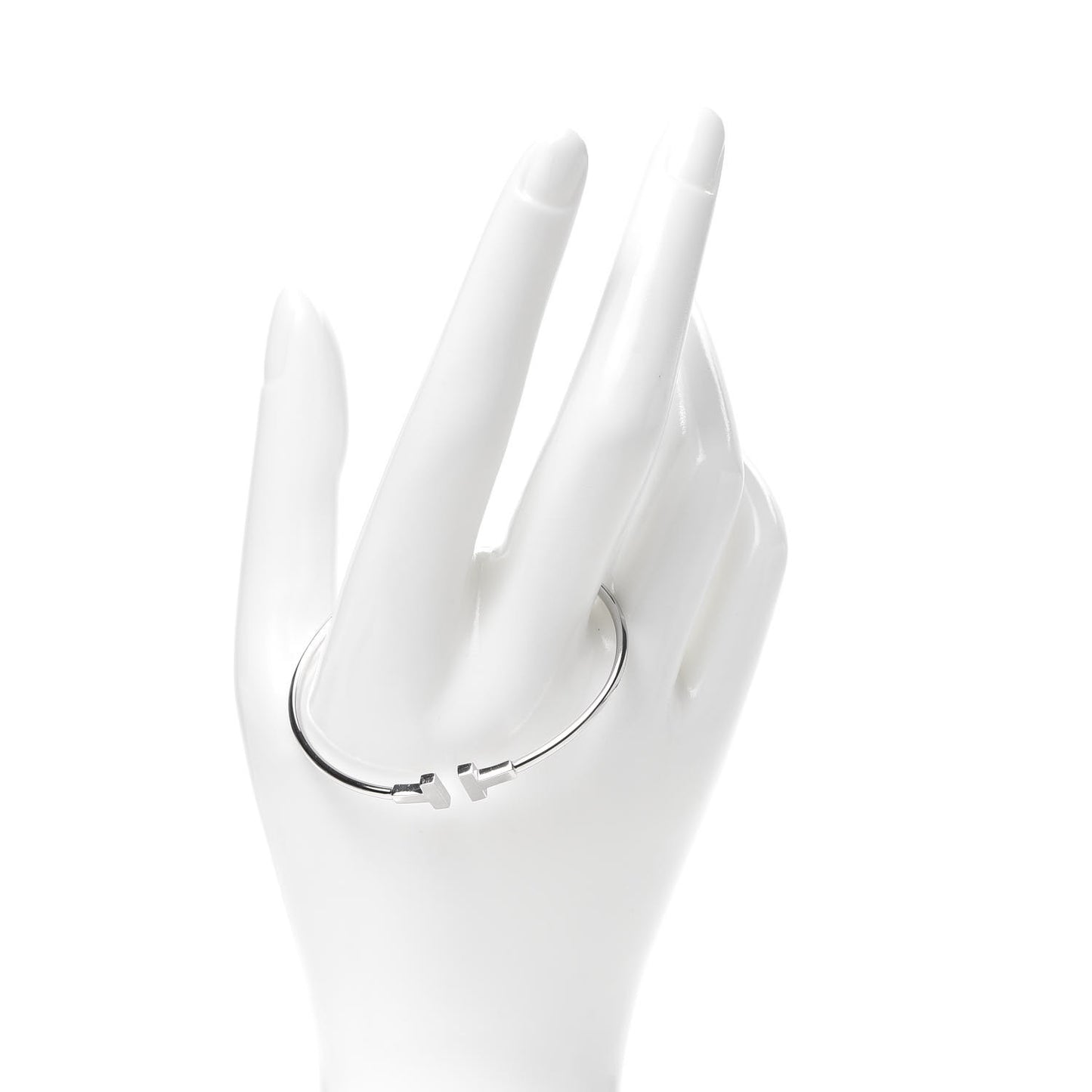 18K White Gold Narrow T Wire Bracelet