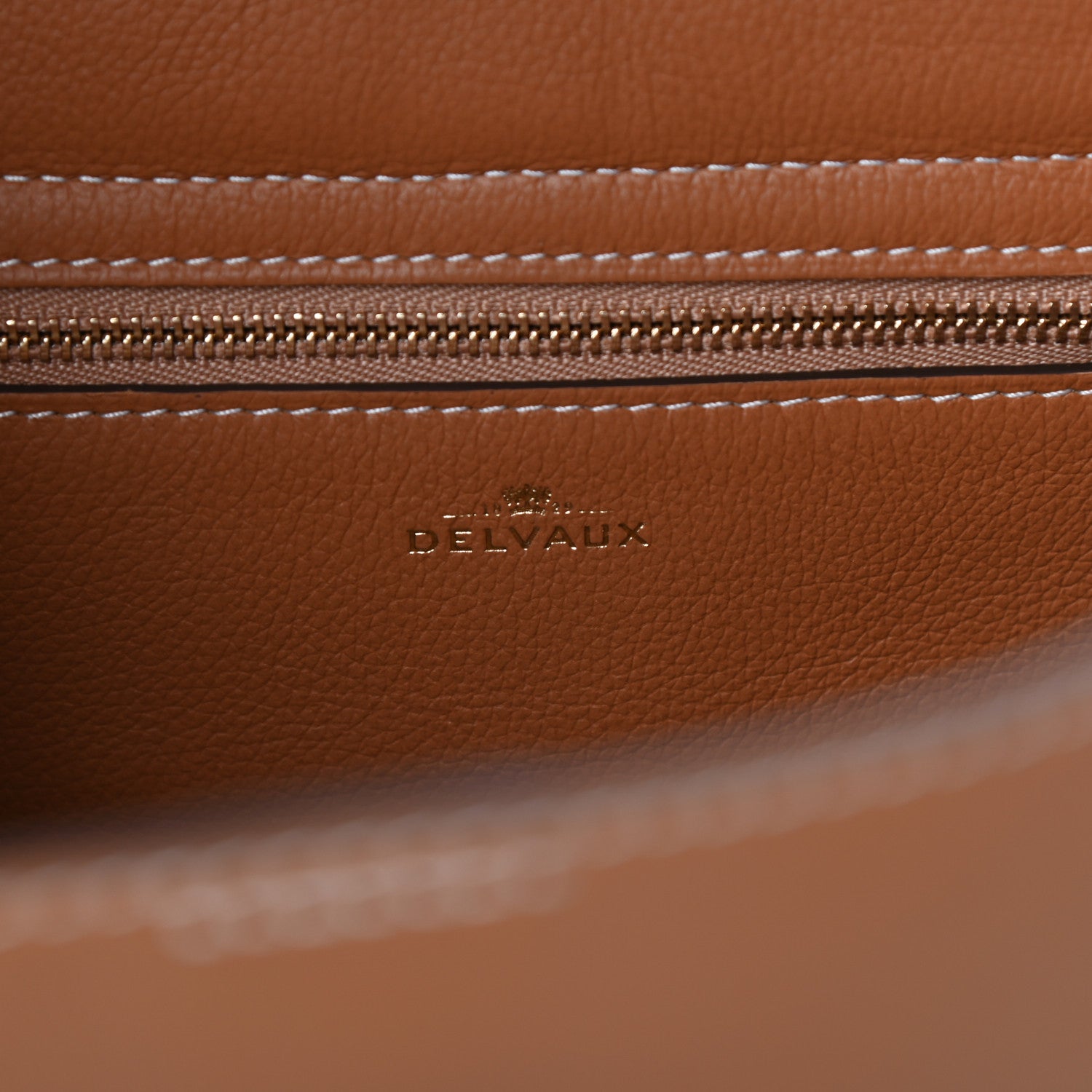 Delvaux Jumping Calfskin Mini So Cool Ivory 6 of 9