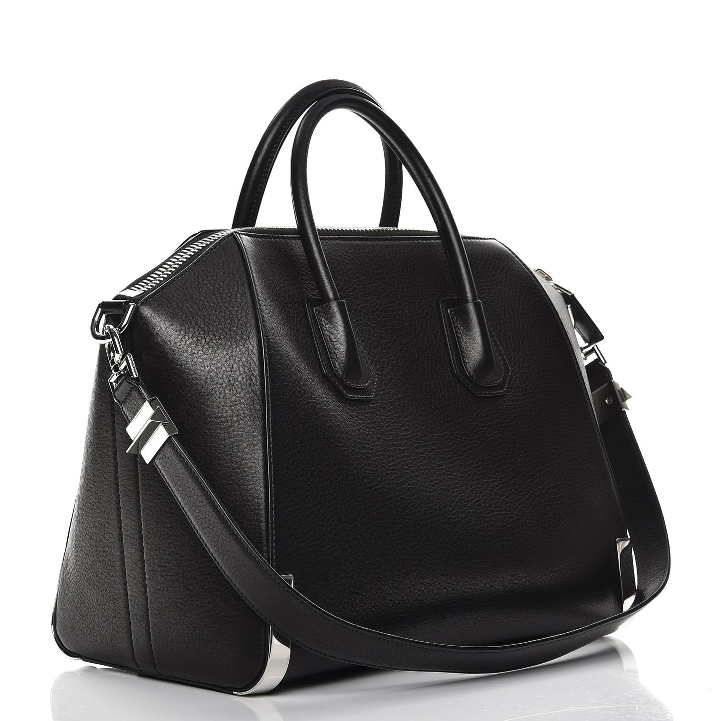 Calfskin Medium Silver Corners Antigona Black