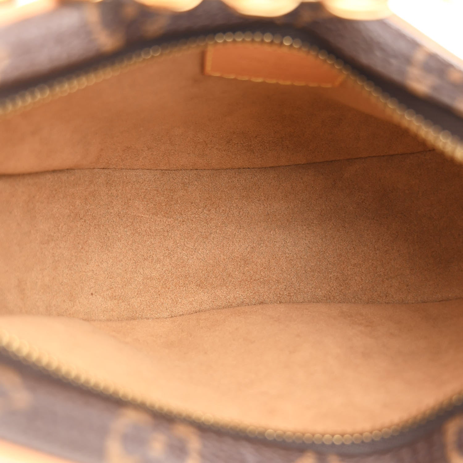 Louis Vuitton Monogram Loop 5 of 9