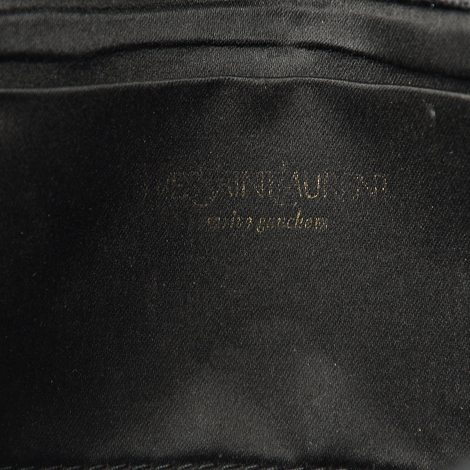 Saint Laurent Textured Patent Monogram Small Belle De Jour Clutch Black 5 of 9