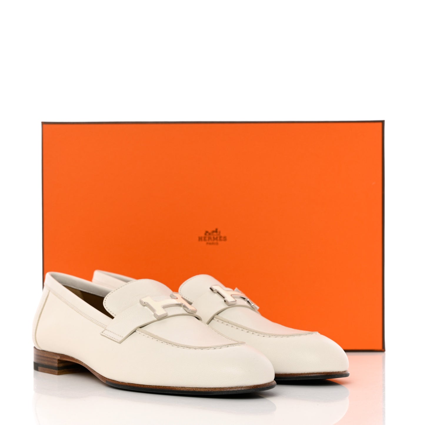 Chevre Laquered Womens Paris Loafers 37 Beige Glaise