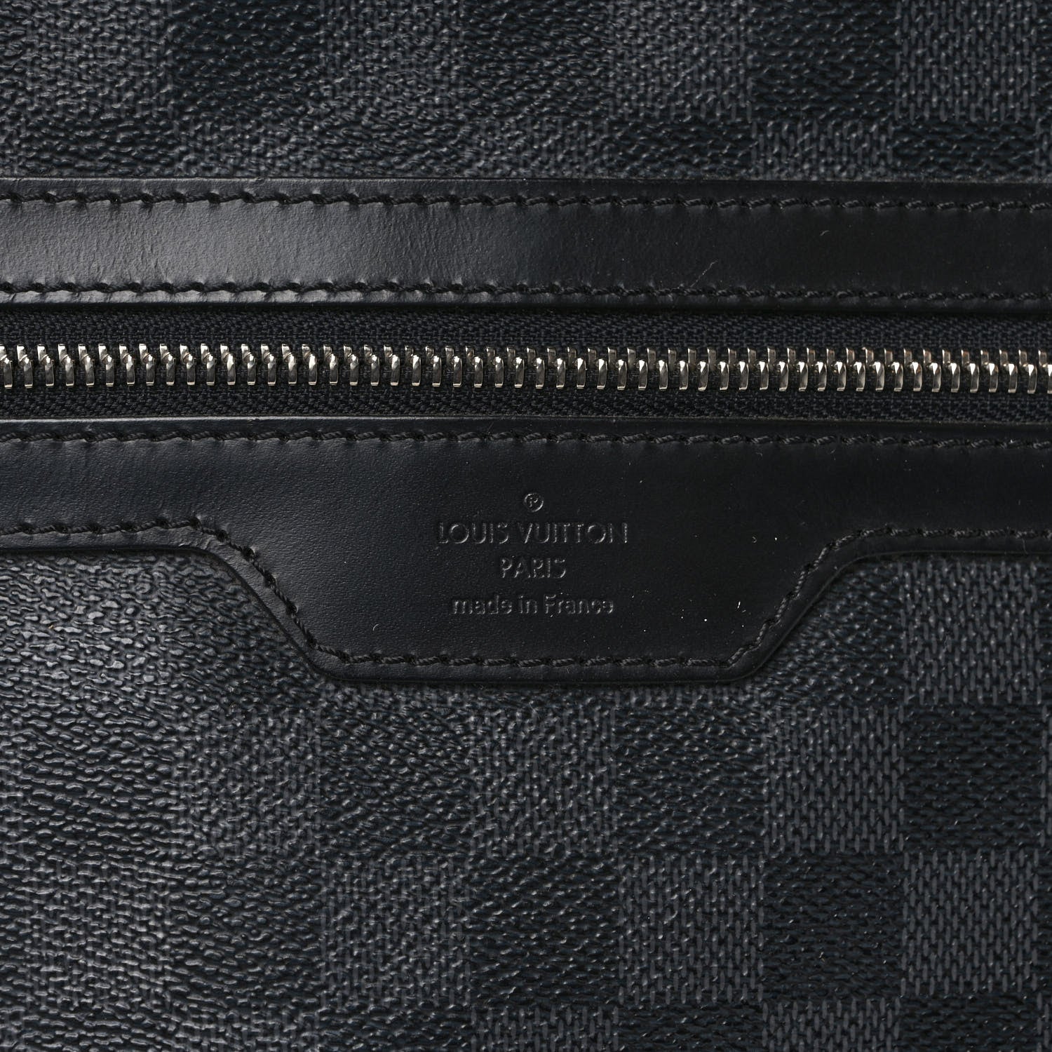 Louis Vuitton Damier Graphite Mick MM 6 of 10