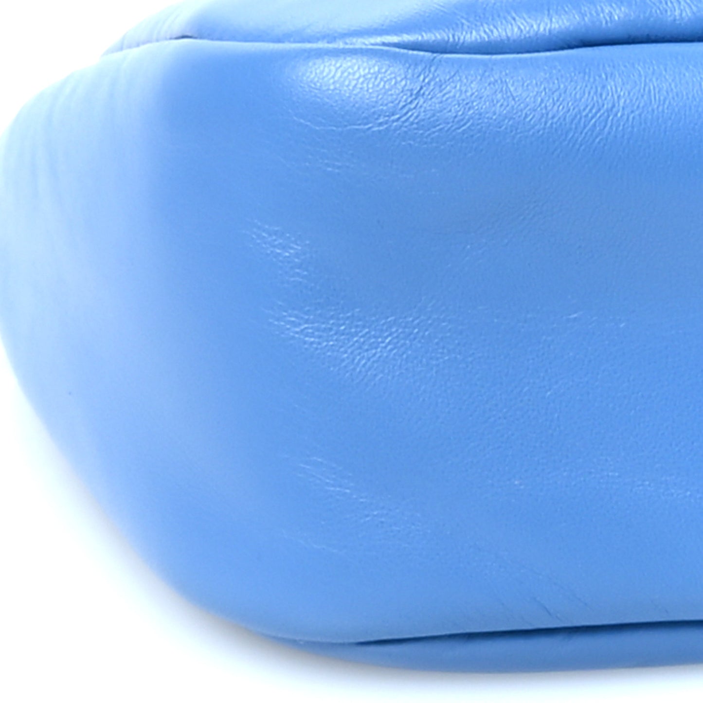 Nappa Soft Padded Re-Edition 2005 Shoulder Bag Pervinca