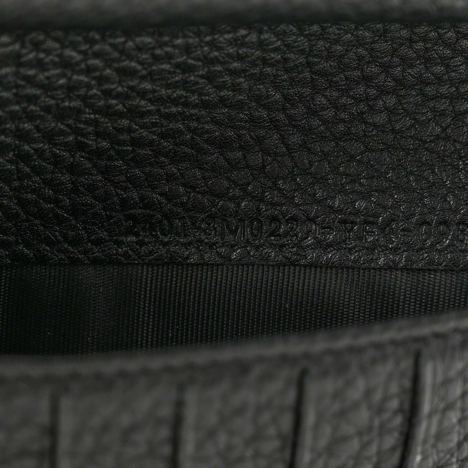 Fendi Cuoio Romano Selleria Compact Wallet Black 9 of 9