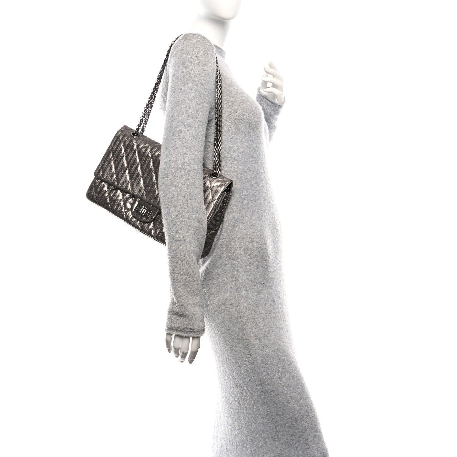 Chanel Metallic Calfskin Striped 2.55 Reissue 227 Silver 2 of 11