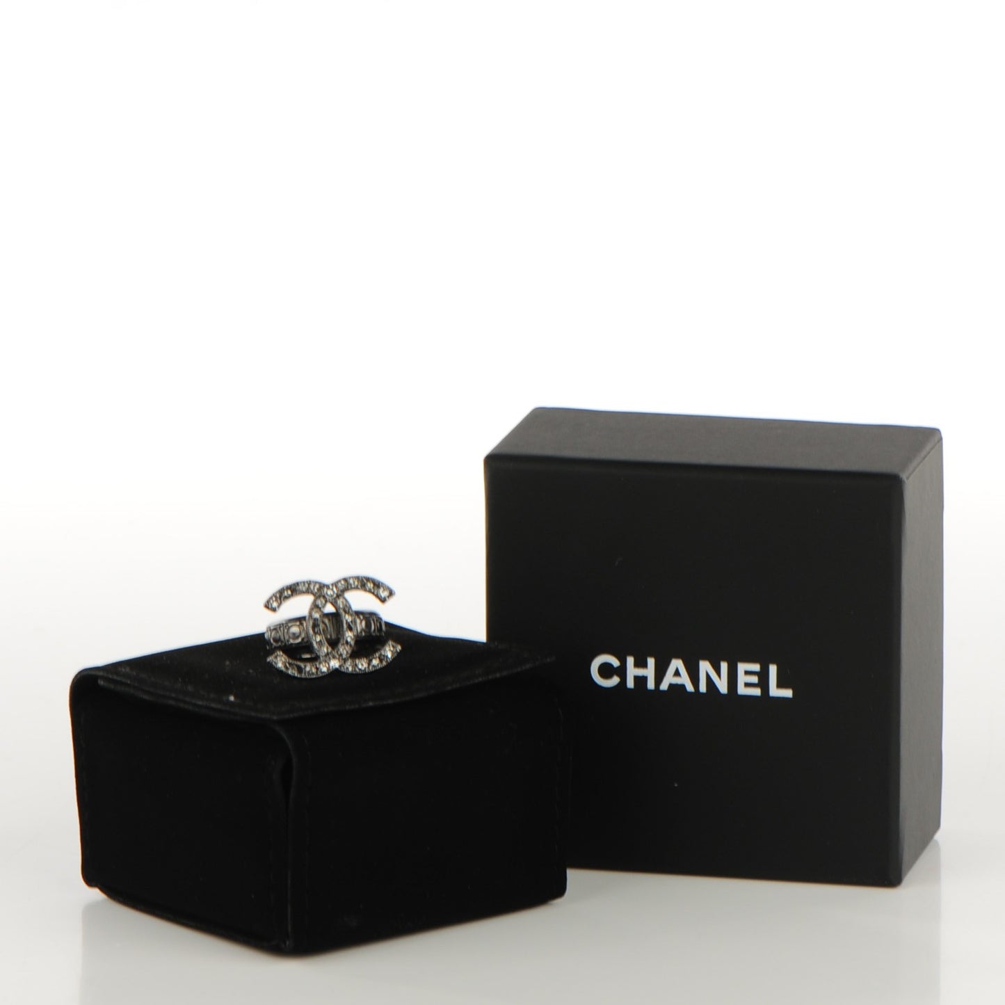 Ruthenium Crystal CC Ring 5.5