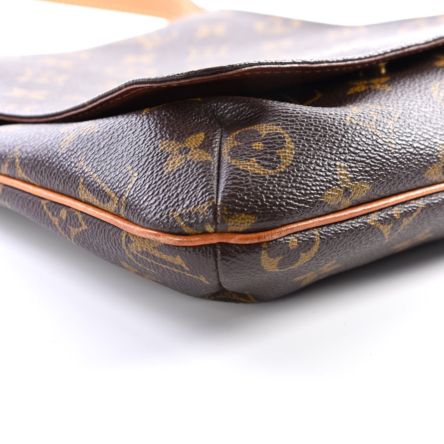 Monogram Musette Salsa