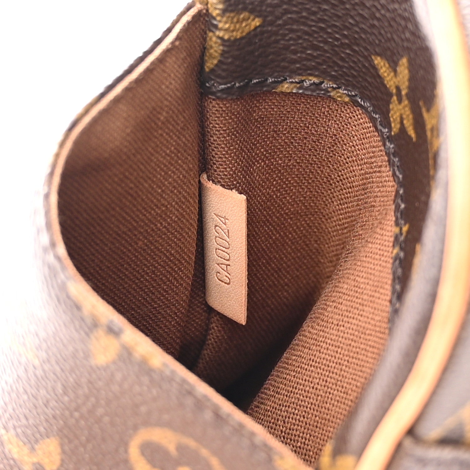 Louis Vuitton Monogram Pochette Gange 8 of 12