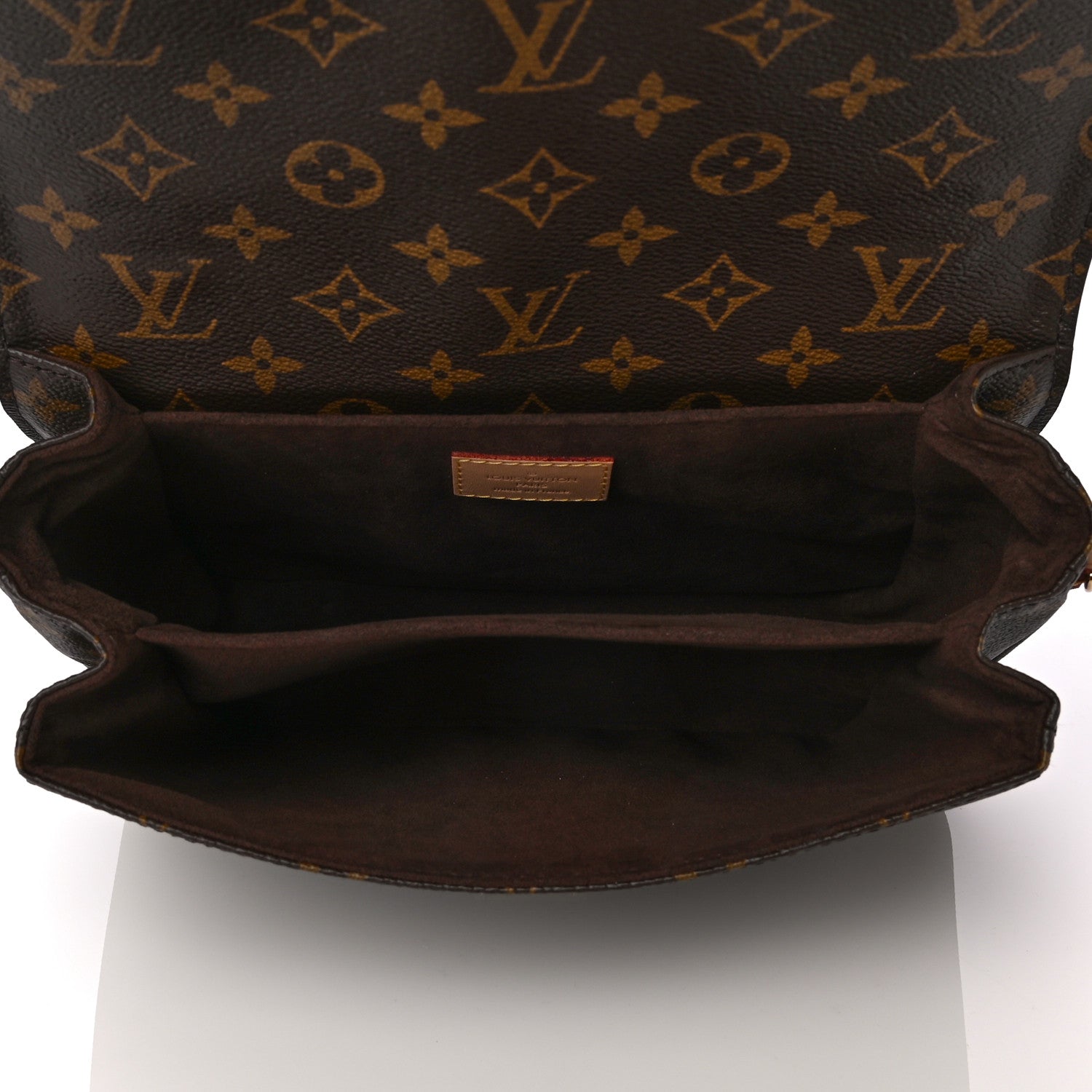 Louis Vuitton Monogram Pochette Metis 5 of 9