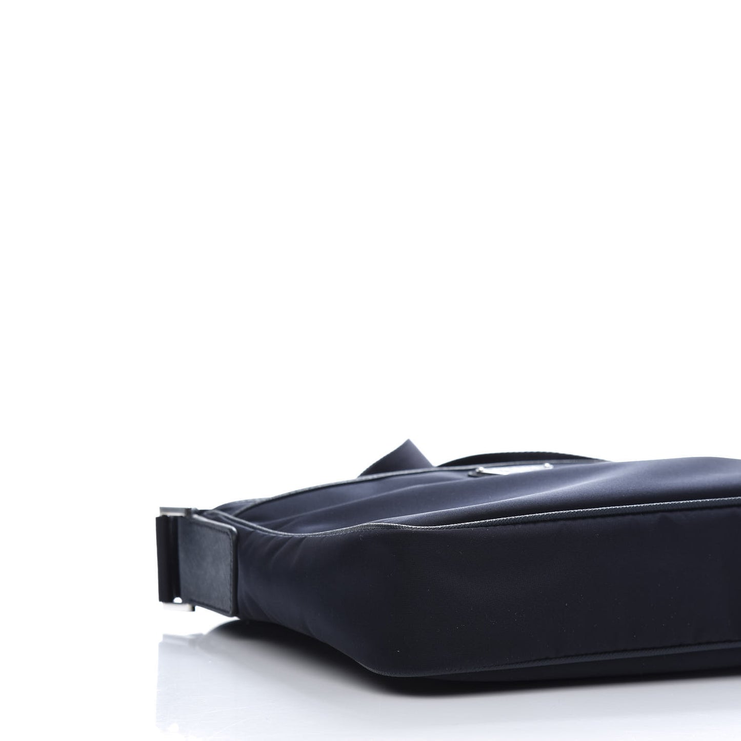 Tessuto Nylon Saffiano Flat Messenger Bag Baltico
