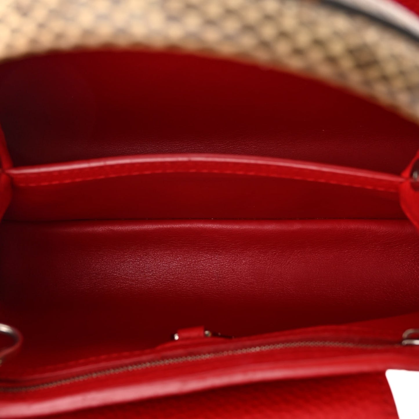 Taurillon Snakeskin Capucines BB Rubis
