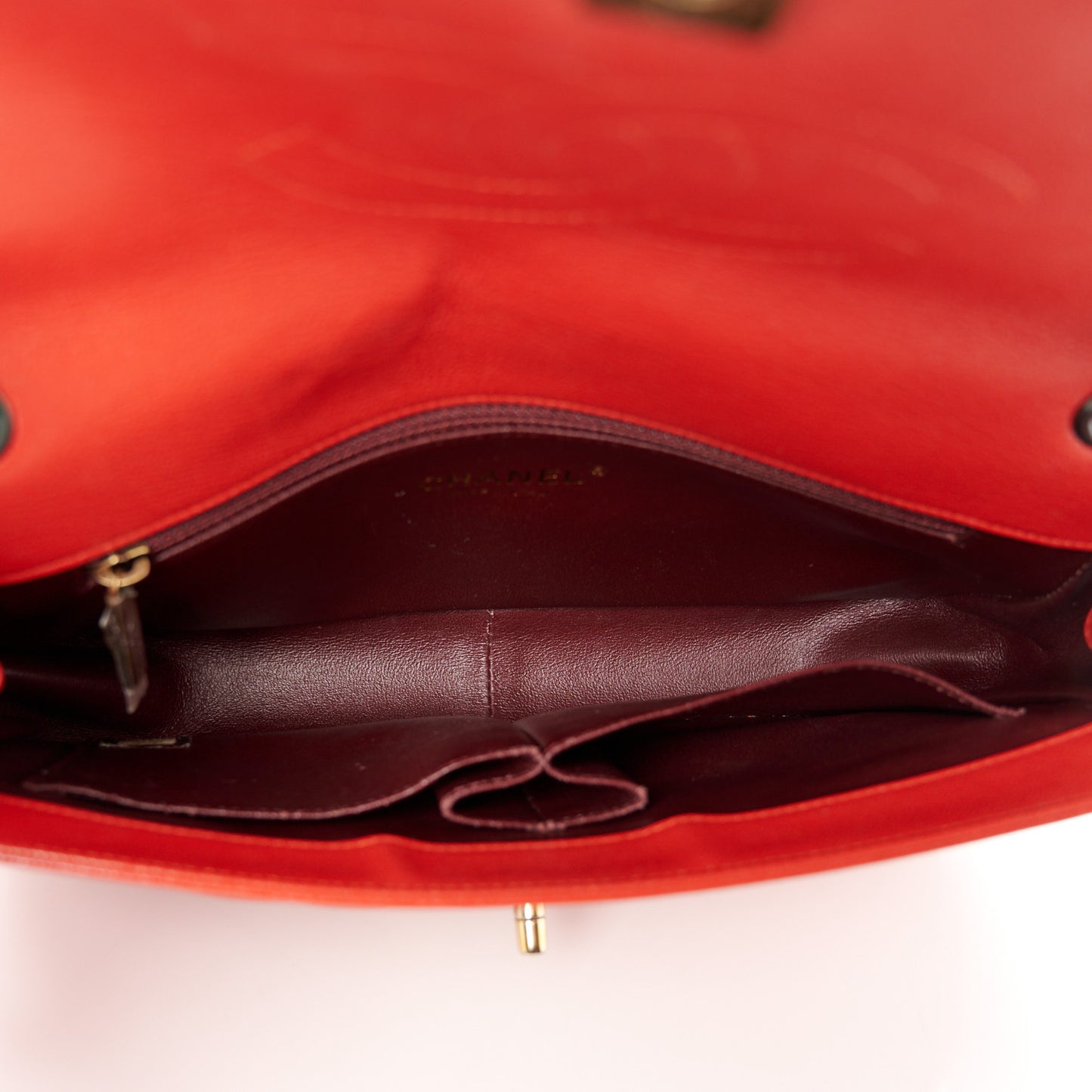 Shiny Goatskin Diagonal Quilted Medium Flap Red