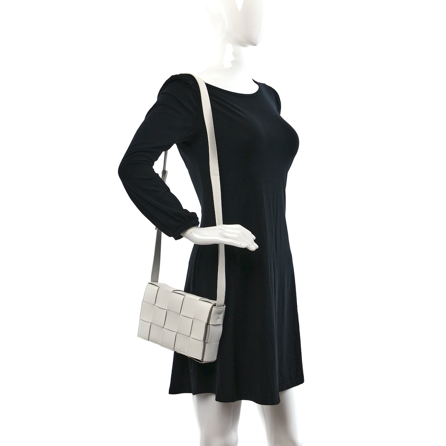 Lambskin Maxi Intrecciato Cassette Crossbody Bag White