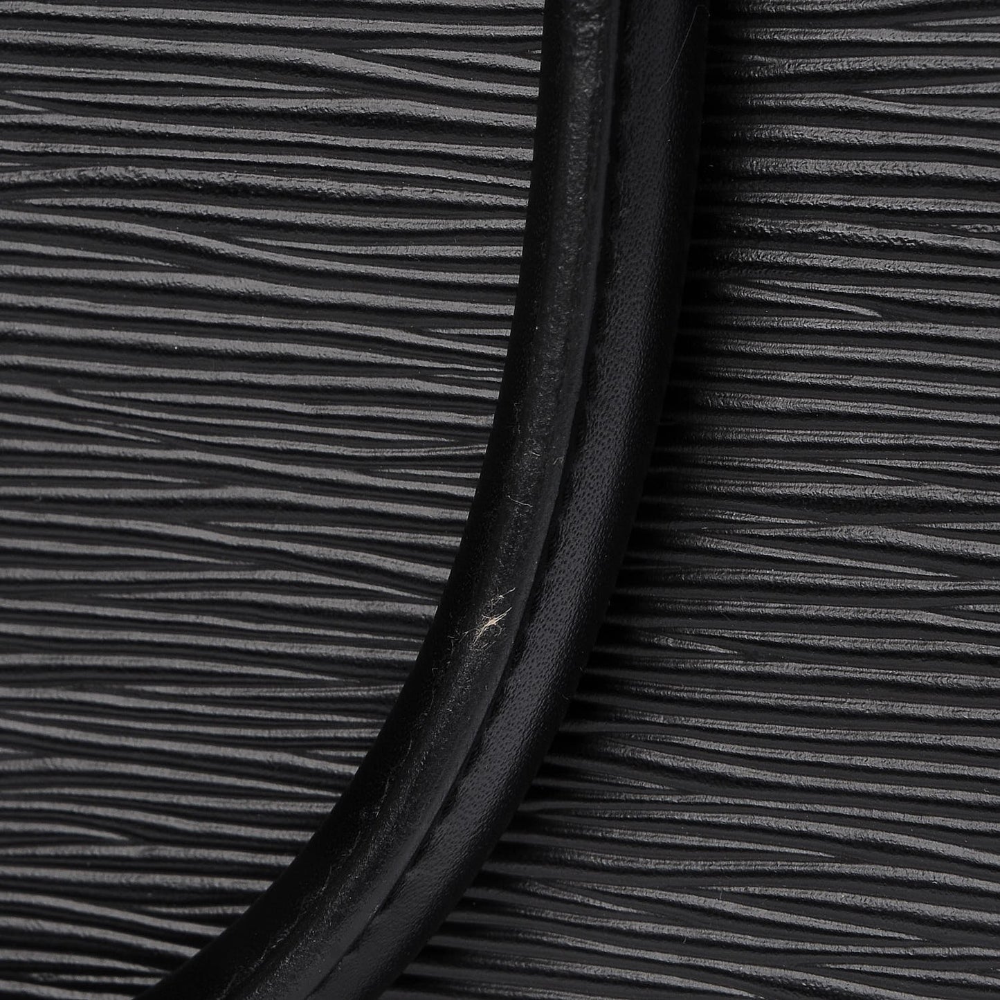 Epi Pont-Neuf Black