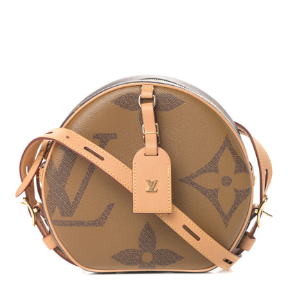 Louis Vuitton Reverse Monogram Giant Boite Chapeau Souple 1 of 11