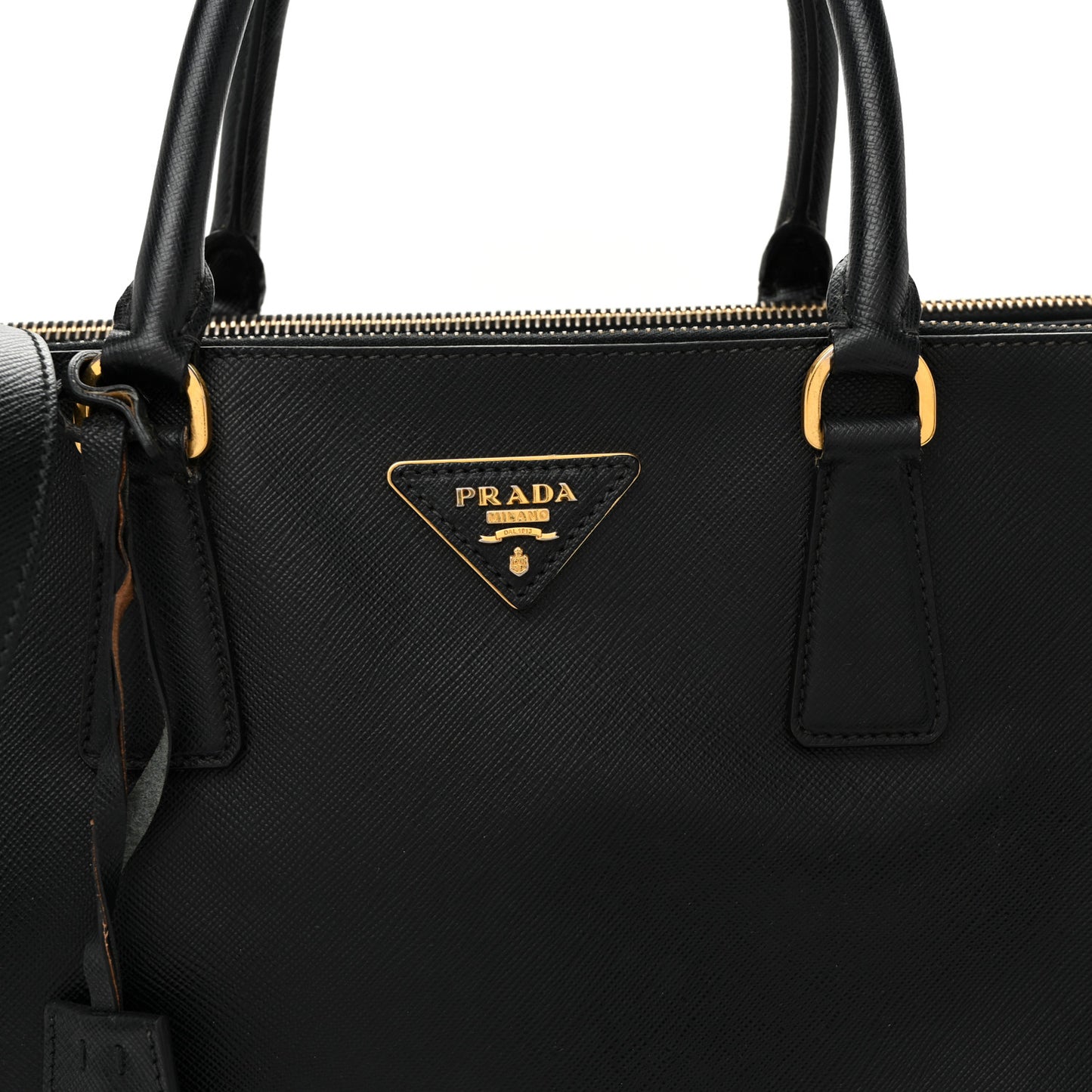 Saffiano Lux Medium Galleria Double Zip Tote Black