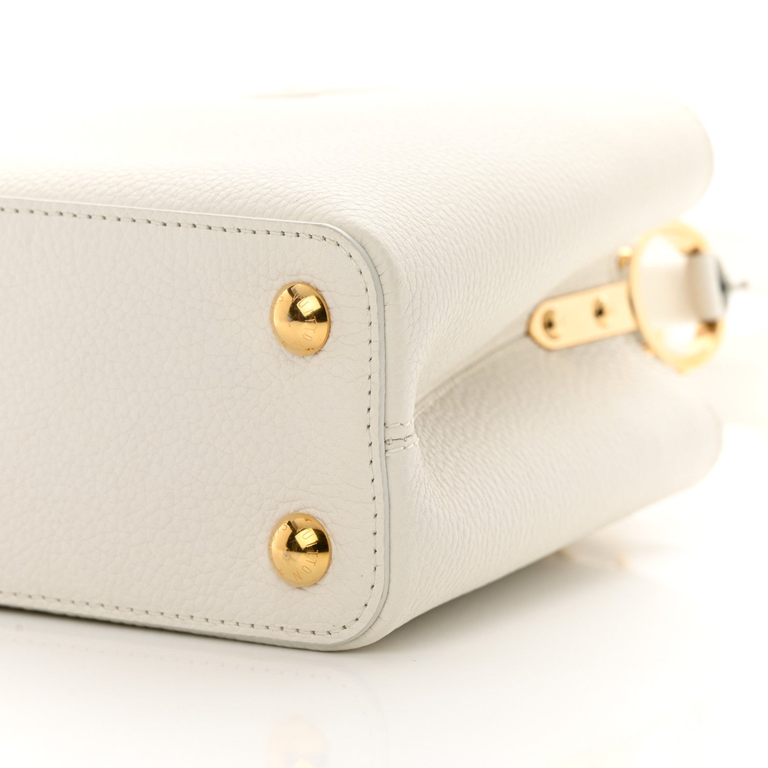 Louis Vuitton Taurillon Capucines BB Snow 9 of 10
