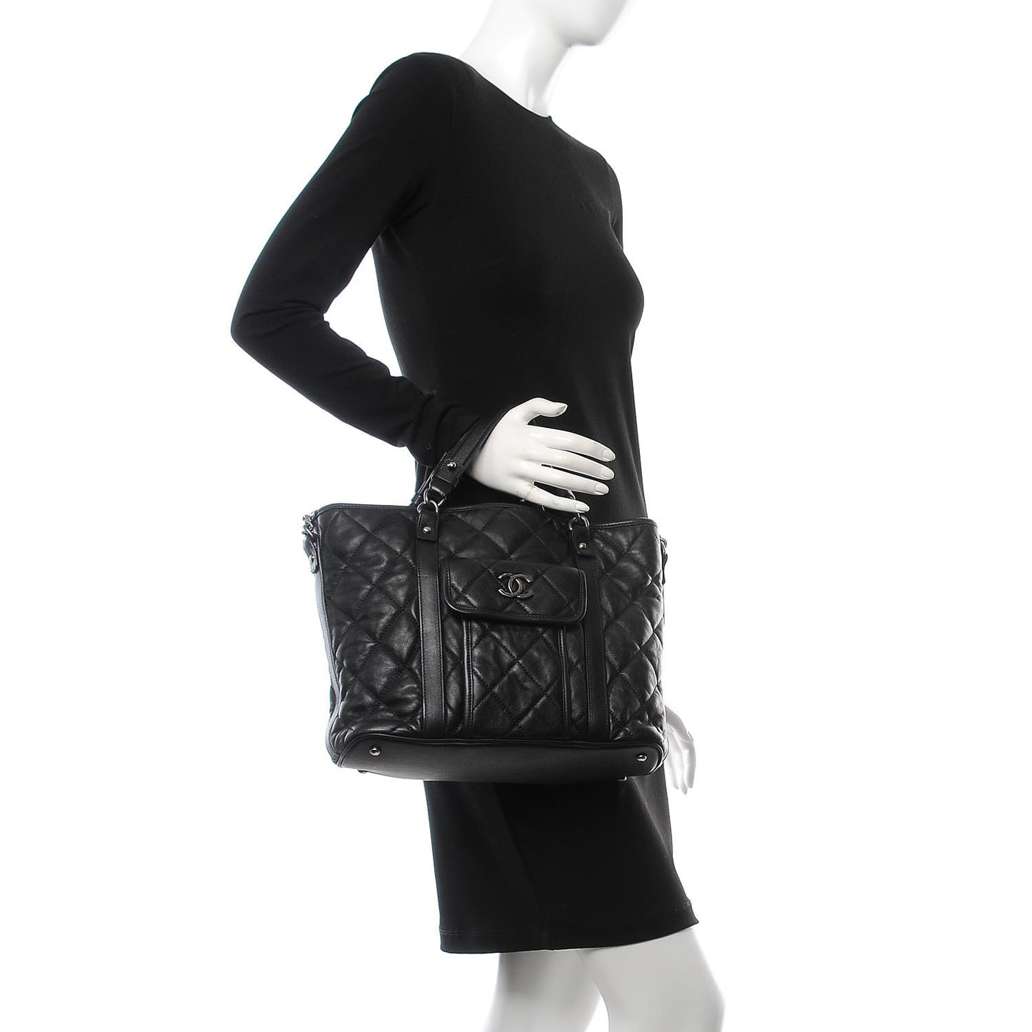 Calfskin Quilted Small Casual Riviera Tote Black