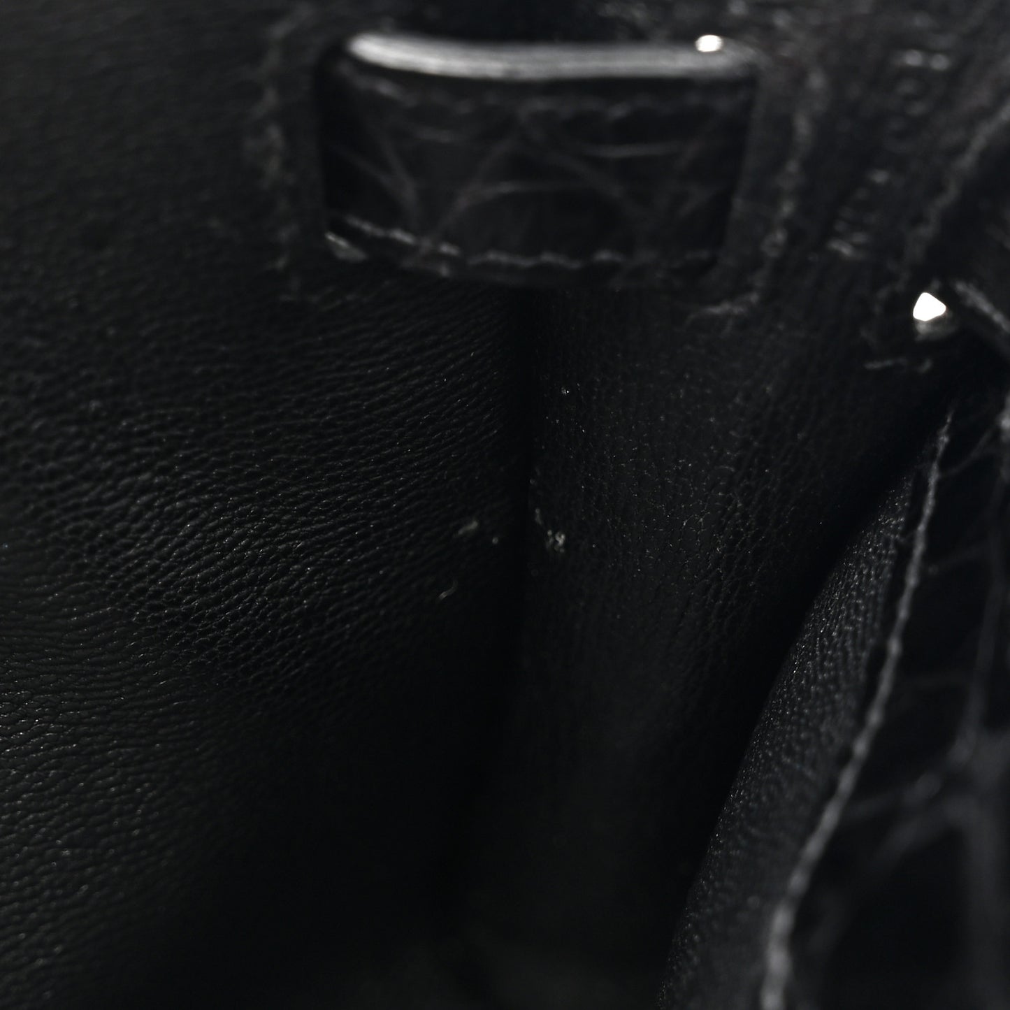 Shiny Porosus Crocodile Kelly Cut Pochette Black