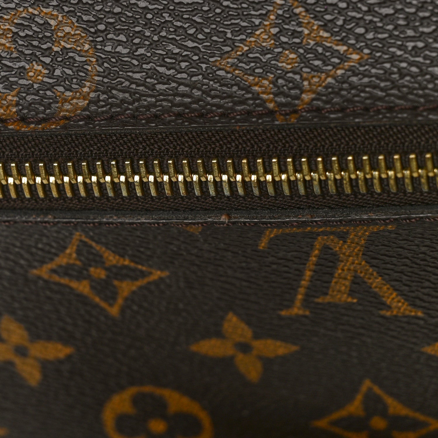 Louis Vuitton Monogram Pochette Metis 10 of 11
