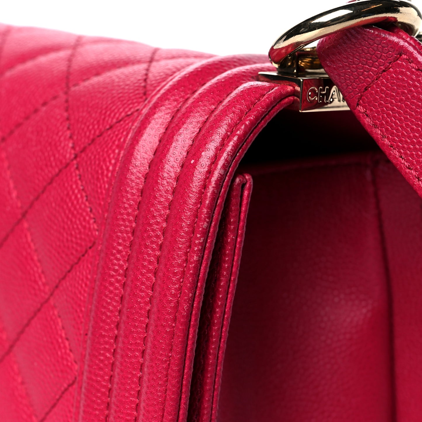 Caviar Quilted Medium Boy Flap Fuchsia