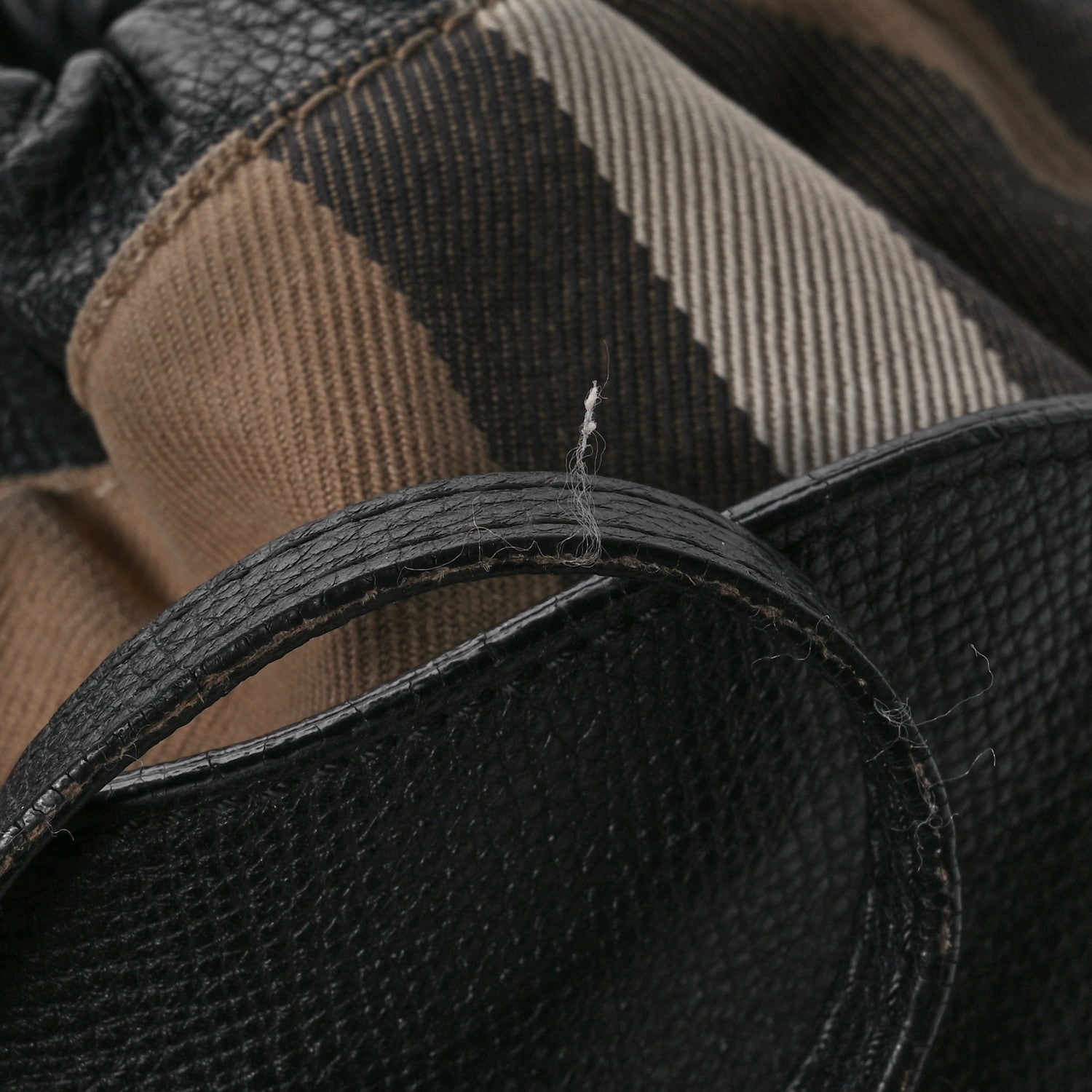 Burberry Calfskin House Check Little Crush Black 14 of 14