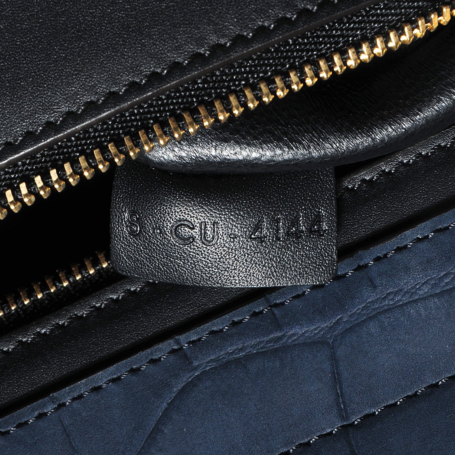 Celine Nubuck Crocodile Embossed Medium Trapeze Navy 7 of 8