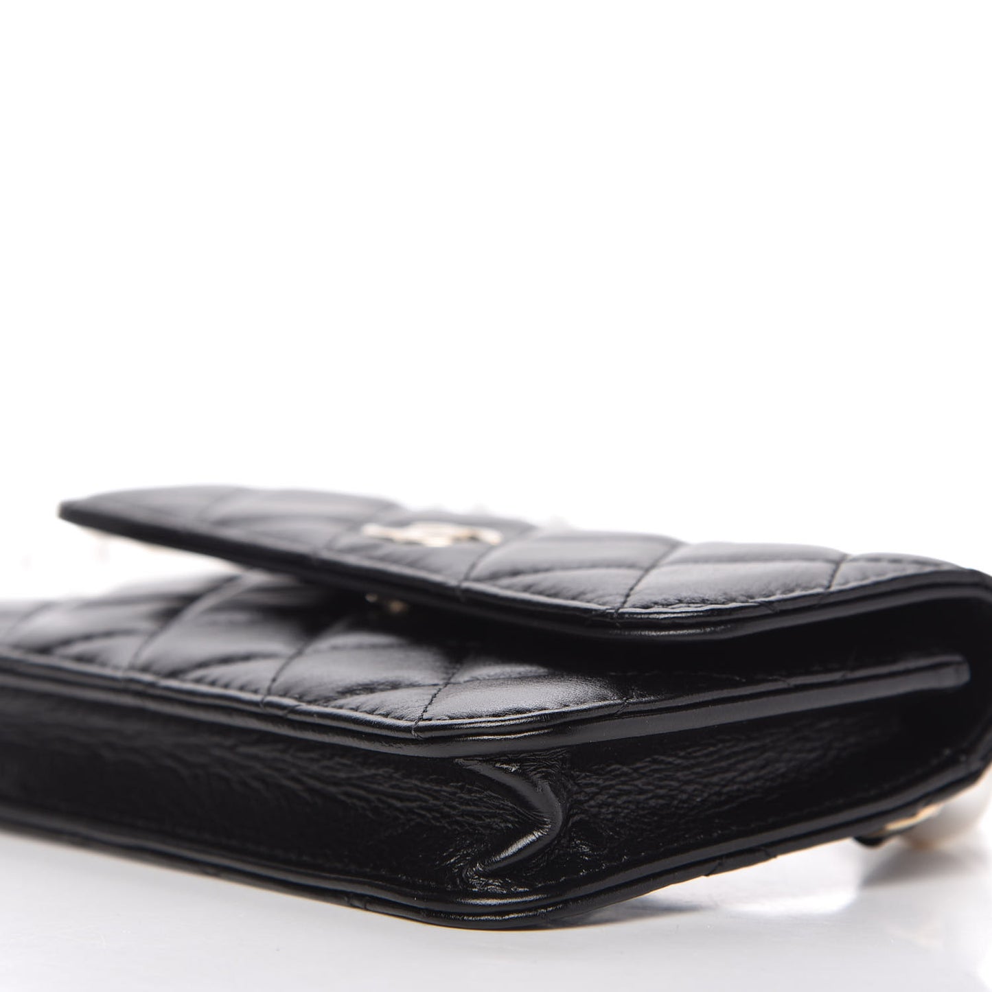 Calfskin Quilted Maxi Pearls Clutch With Chain Black