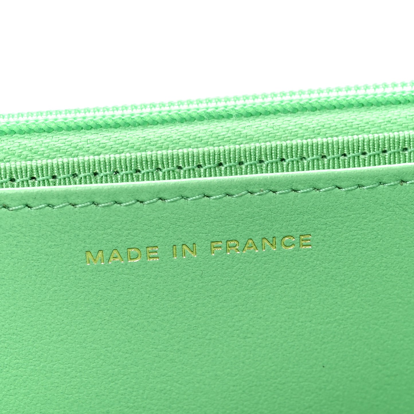 Caviar Quilted Wallet On Chain WOC Green