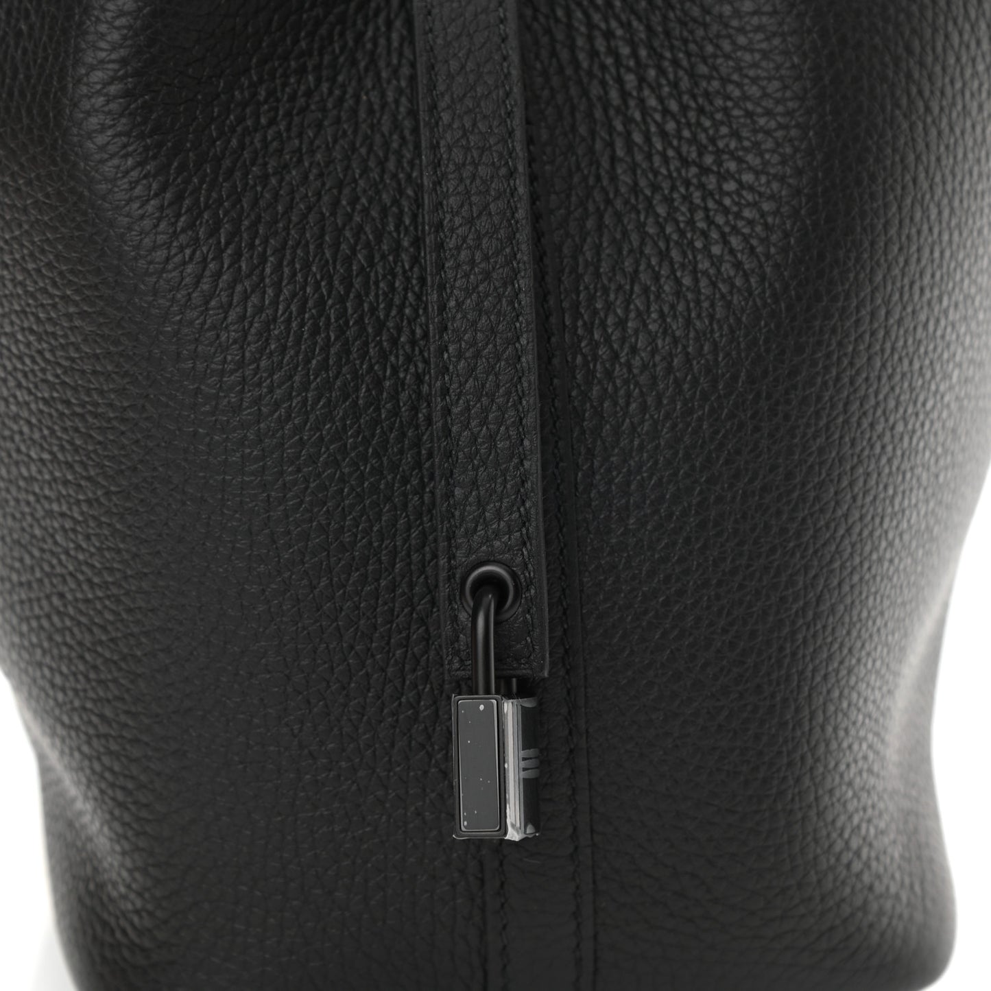 Taurillon Clemence Monochrome Picotin Lock 18 PM Black