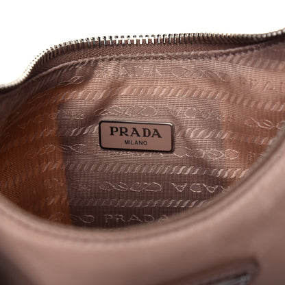 Prada Nylon Re-Edition 2005 Shoulder Bag Cammeo 11 of 15
