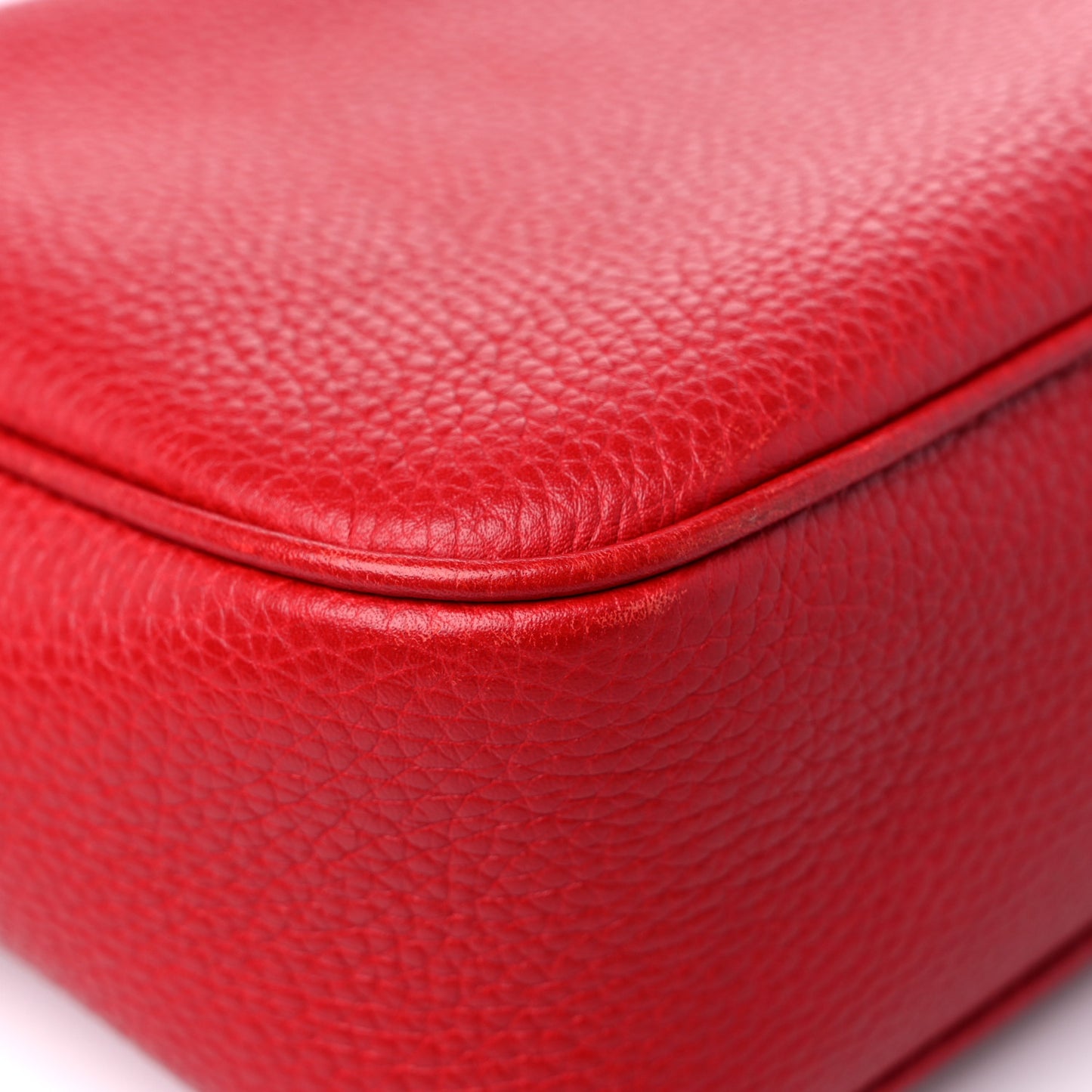 Pebbled Calfskin Small Soho Disco Bag Tabasco Red