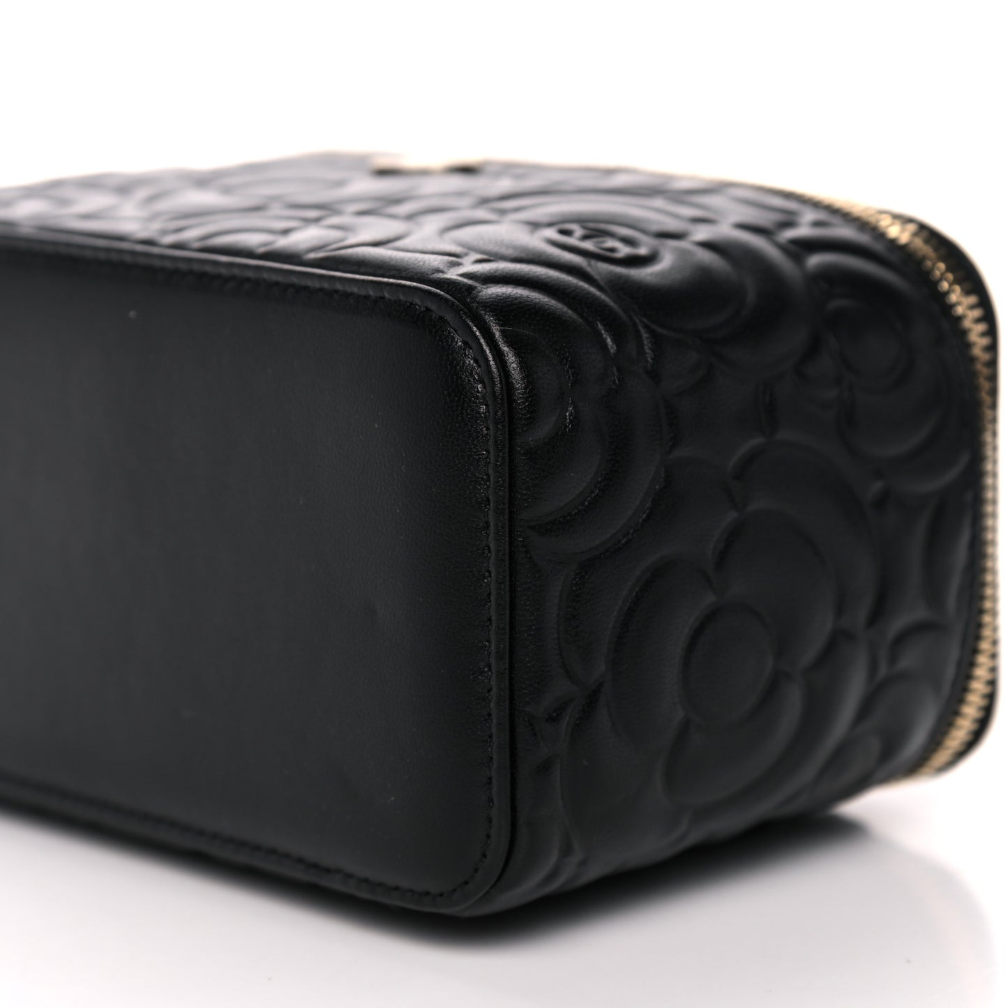 Lambskin Camellia Embossed Small Vanity Case With Chain Black